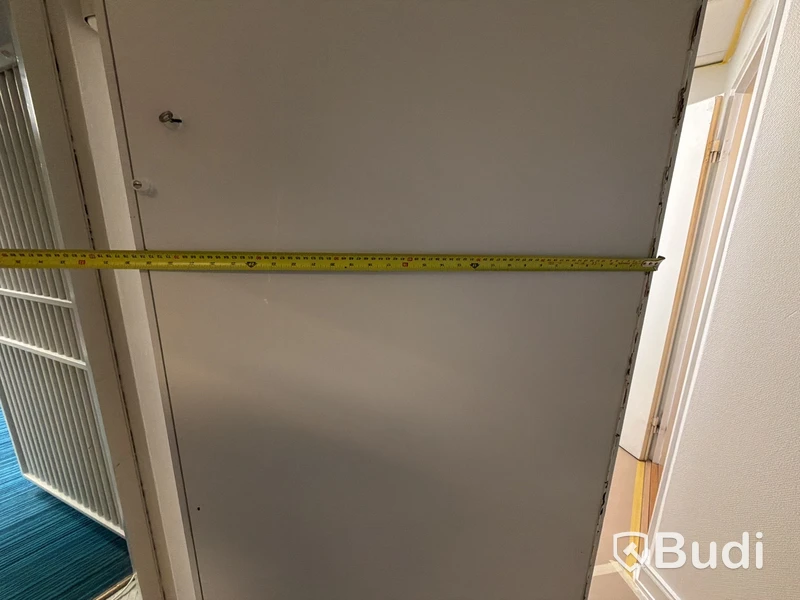 CHUBB säkerhetsdörr med nyckellås
