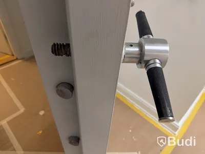 CHUBB säkerhetsdörr med nyckellås