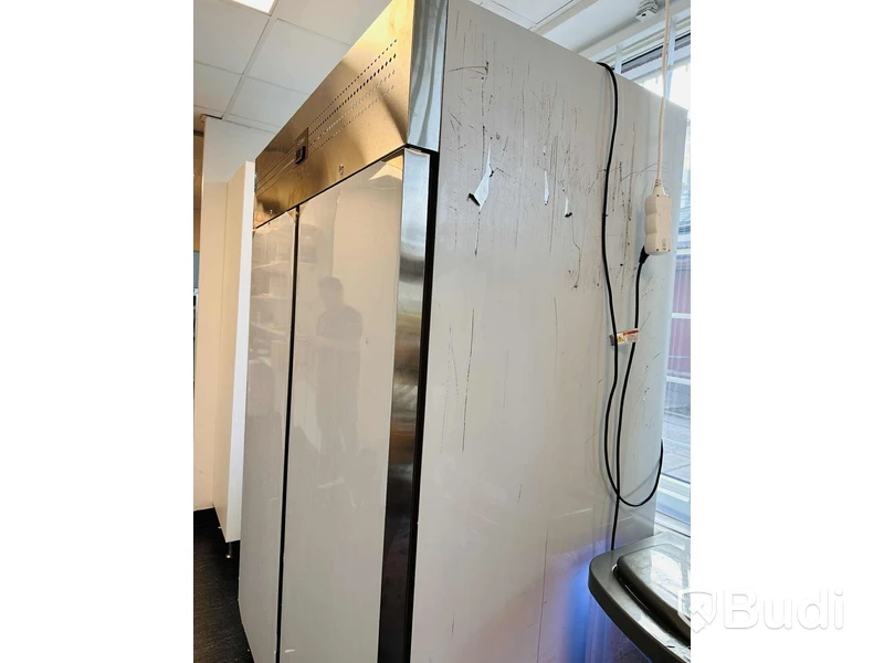 Adexa GN1400F Upright Frysskåp