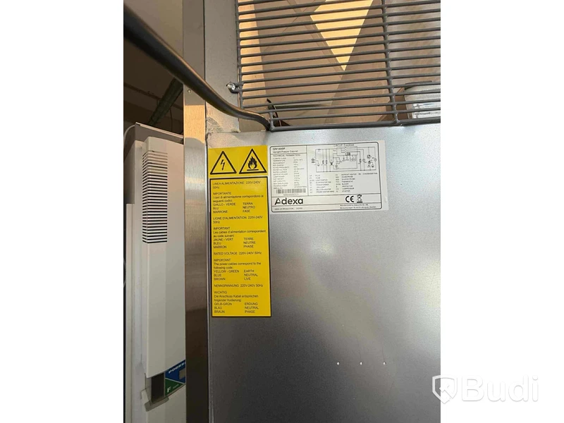 Adexa GN1400F Upright Frysskåp
