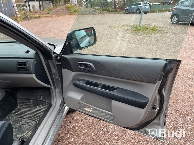 Subaru Forester -2007, bensin