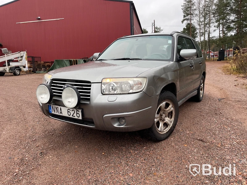 Subaru Forester -2007, bensin