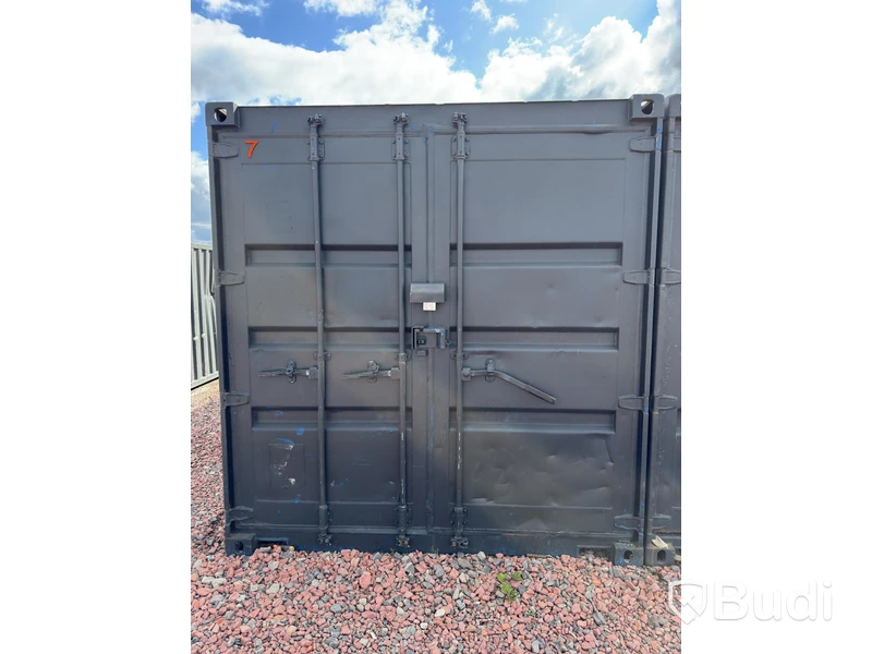 Container, specialbyggd & isolerad