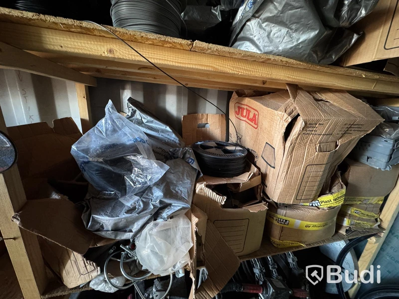 Större parti plastsvetstråd på rulle för extrudersvetsning (PE / PP)