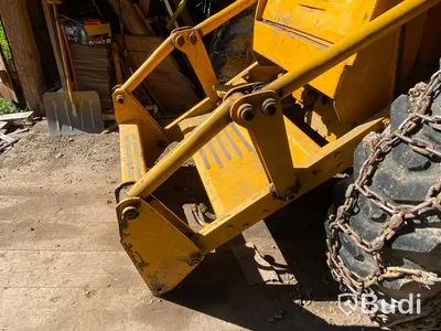 Baklastare Volvo BM 620 med redskap