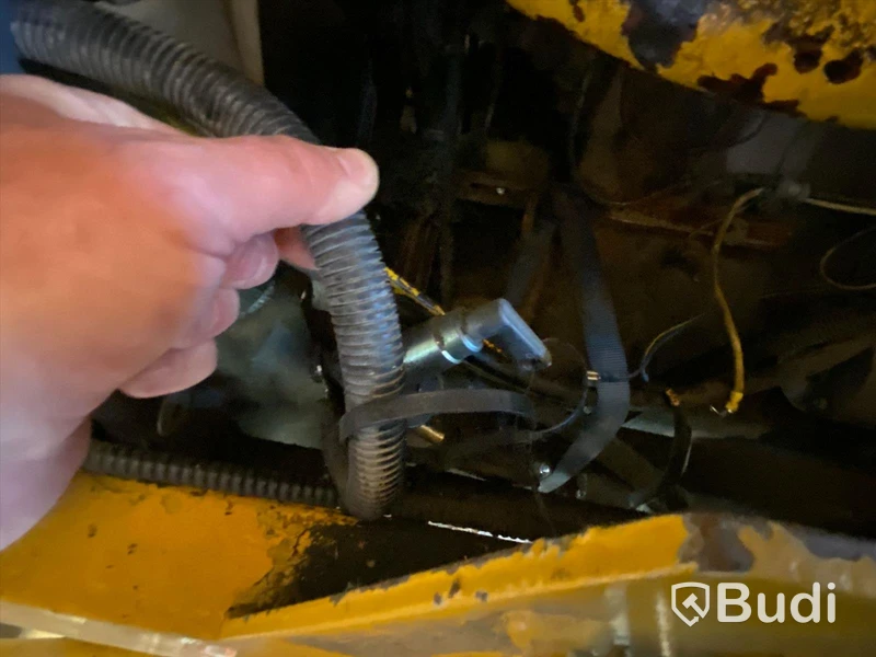 Baklastare Volvo BM 620 med redskap