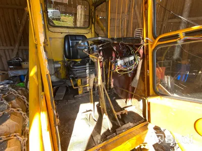 Baklastare Volvo BM 620 med redskap