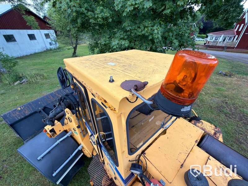 Hjullastare Volvo BM4400 årsmodell 1985