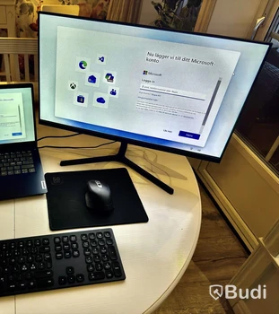 Lenovo IdeaPad 3 med Xiaomi 23,8” skärm och tillbehör