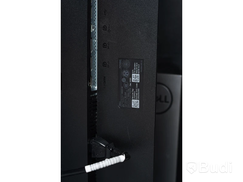 2st Dell P2719HC 27" datorskärmar.