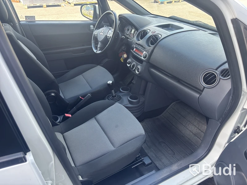 MITSUBISHI COLT 1,3  FFV -2009 Lågmilare