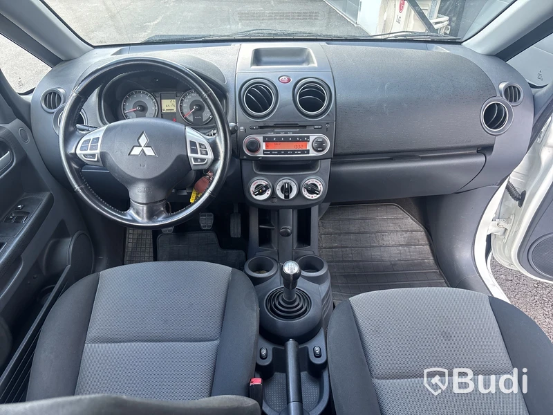MITSUBISHI COLT 1,3  FFV -2009 Lågmilare