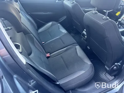 Personbil PEUGEOT 308 -2009  Lågmilare