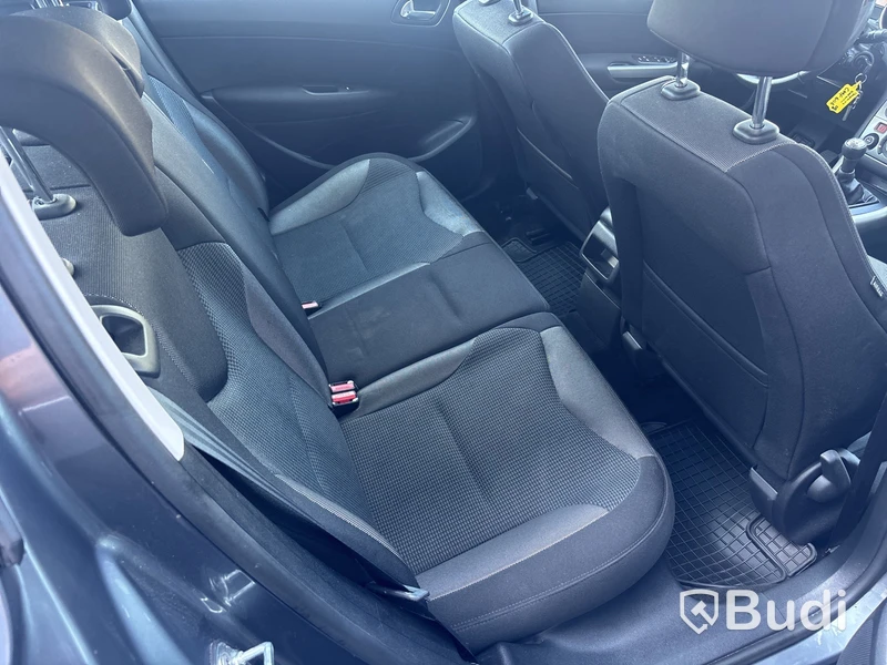 Personbil PEUGEOT 308 -2009  Lågmilare