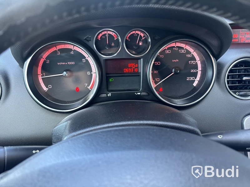 Personbil PEUGEOT 308 -2009  Lågmilare