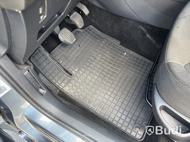 Personbil PEUGEOT 308 -2009  Lågmilare