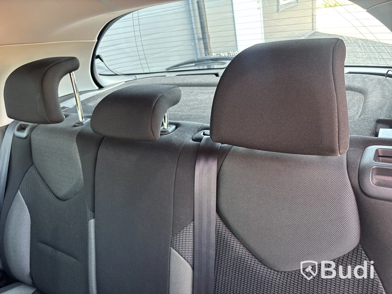 Personbil PEUGEOT 308 -2009  Lågmilare