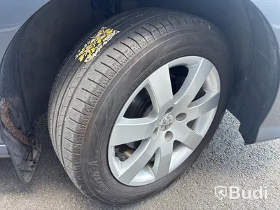 Personbil PEUGEOT 308 -2009  Lågmilare