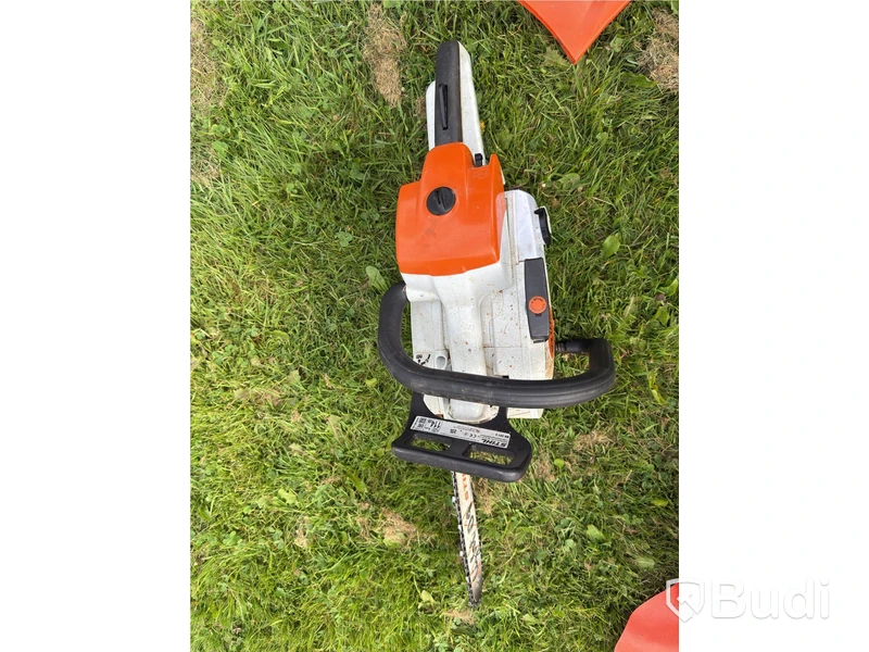 Motorsåg Stihl MS 201 C inklusive hjälm