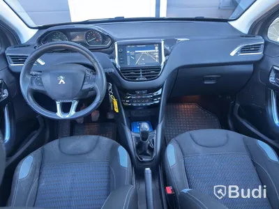 Peugeot C 208 -2012 | 1.2 BENSIN