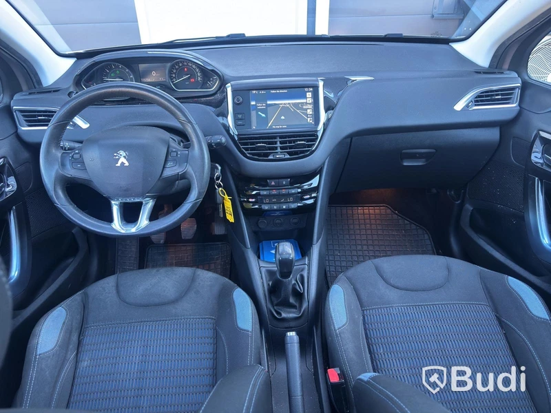Peugeot C 208 -2012 | 1.2 BENSIN