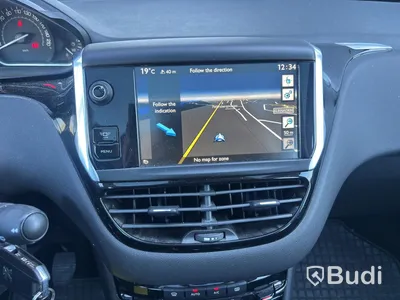 Peugeot C 208 -2012 | 1.2 BENSIN