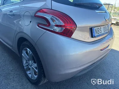 Peugeot C 208 -2012 | 1.2 BENSIN