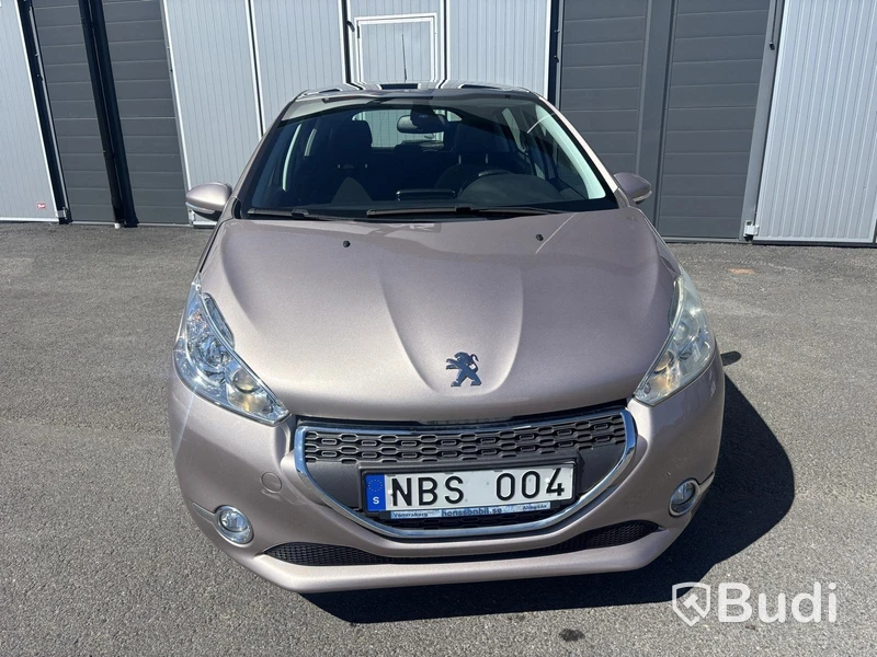 Peugeot C 208 -2012 | 1.2 BENSIN