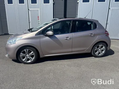 Peugeot C 208 -2012 | 1.2 BENSIN