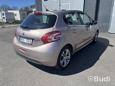 Peugeot C 208 -2012 | 1.2 BENSIN