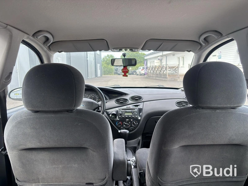 Ford DNW FOCUS -2002 | BENSIN Automat