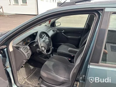 Ford DNW FOCUS -2002 | BENSIN Automat