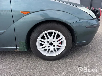 Ford DNW FOCUS -2002 | BENSIN Automat