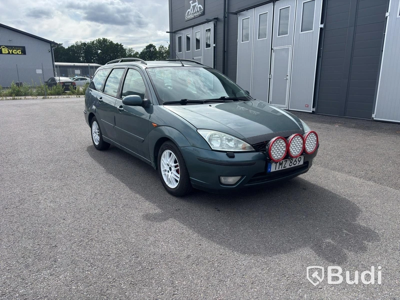 Ford DNW FOCUS -2002 | BENSIN Automat