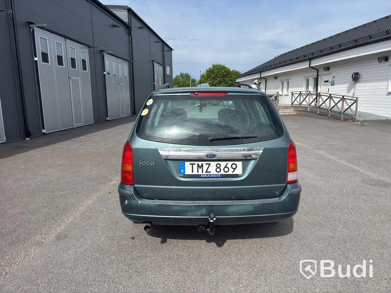 Ford DNW FOCUS -2002 | BENSIN Automat