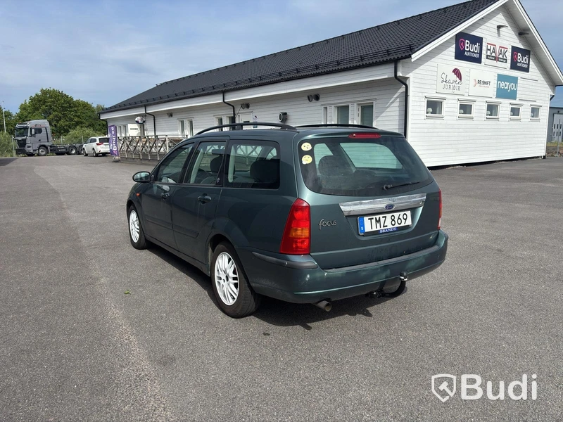Ford DNW FOCUS -2002 | BENSIN Automat