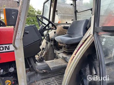 MF 375 4WD Quicke lastare 1990 Modell: 375 Övrigt
