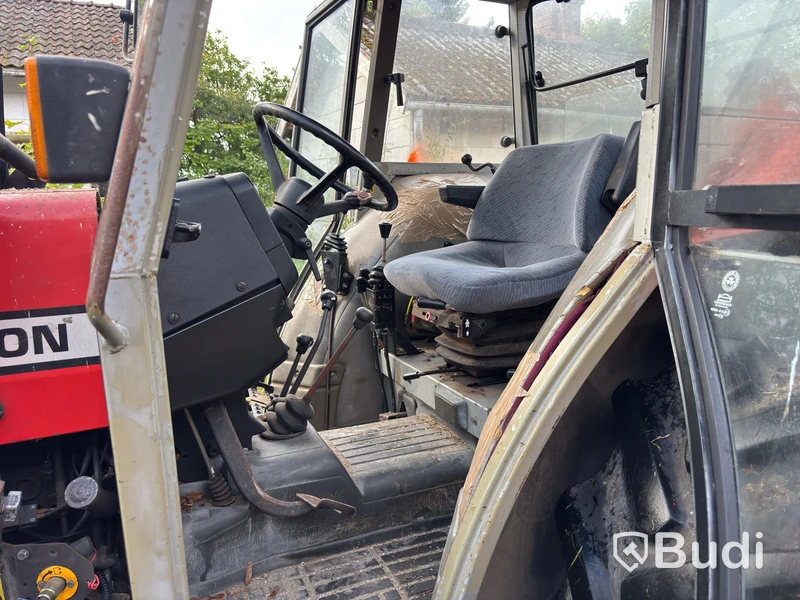 MF 375 4WD Quicke lastare 1990 Modell: 375 Övrigt