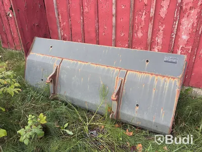 MF 375 4WD Quicke lastare 1990 Modell: 375 Övrigt