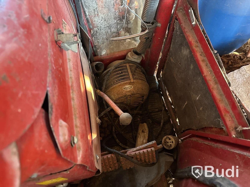 BM VOLVO T 430 -1972 med lastare