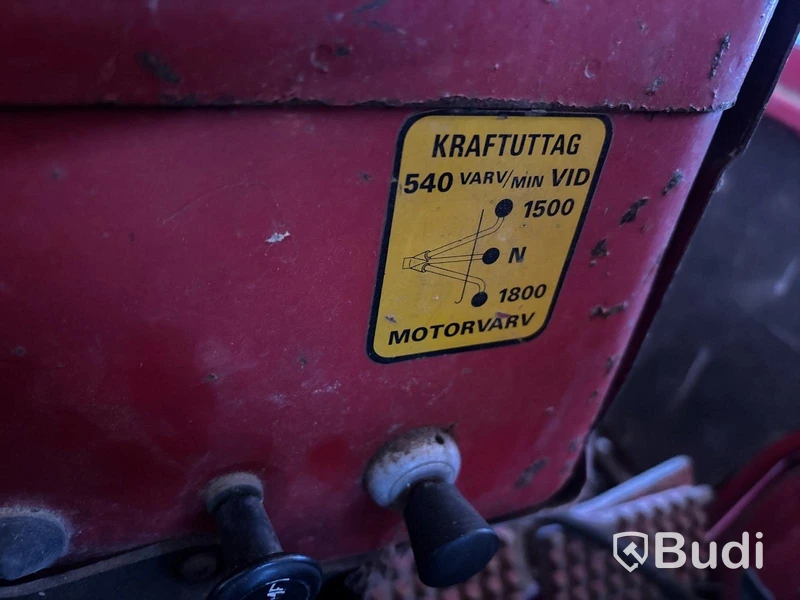 BM VOLVO T 430 -1972 med lastare