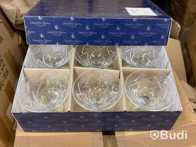 Stort parti diverse glas/ kristall och porslin, bl.a. Dyatkovo Crystal