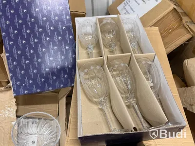 Stort parti diverse glas/ kristall och porslin, bl.a. Dyatkovo Crystal
