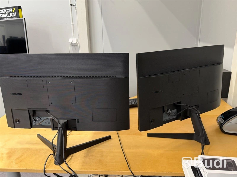 2 st datorskärmar, Samsung F27T350FHR, 27 tum, Full HD