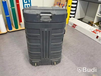 Mässbord, 4 st rollups samt parti "mäklarskyltar"