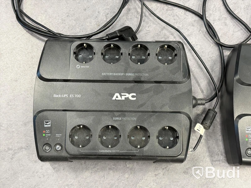 2 st grenuttag med batteri och blixskydd, UPS APC Back-UPS ES 700