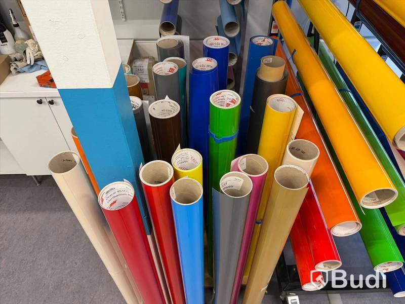Stort sortiment material/vinyl, ca 250 rullar