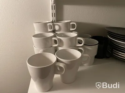 Div köksutensilier, porslin och glas