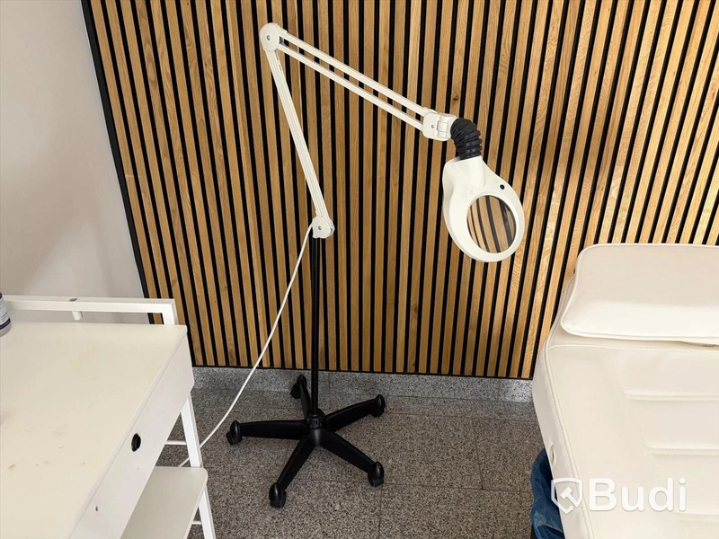 Vapozon Giovanni samt lupplampa Luxo