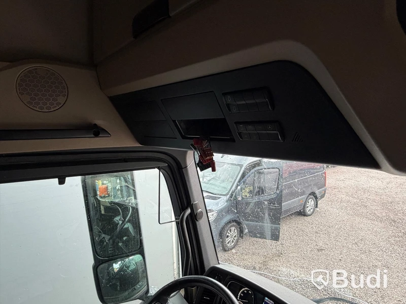 Mercedes-Benz ARTROS -2019